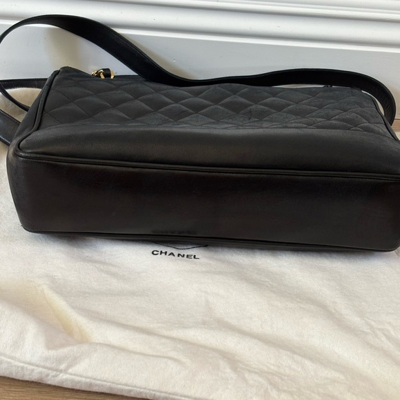 ⭕️SOLD⭕️ Chanel Black Maletasse Quilted lambskin Shoulder Bag with Gold Chain - Picture 7 of 14